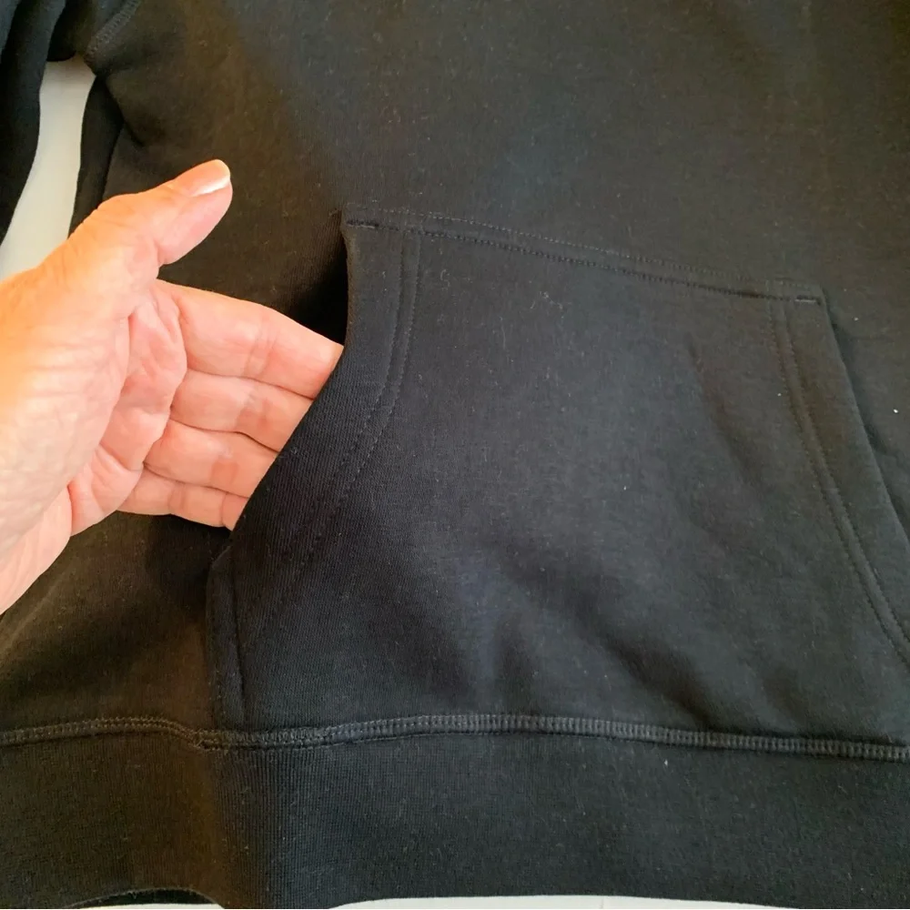 CATERPILLAR. NWT. CAT‎ Construction Youth Hooded Black Sweatshirt. M-10/12